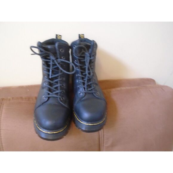 Dr. Martens Shoes - Dr Martens black leather Industrial steel toe boot size 7